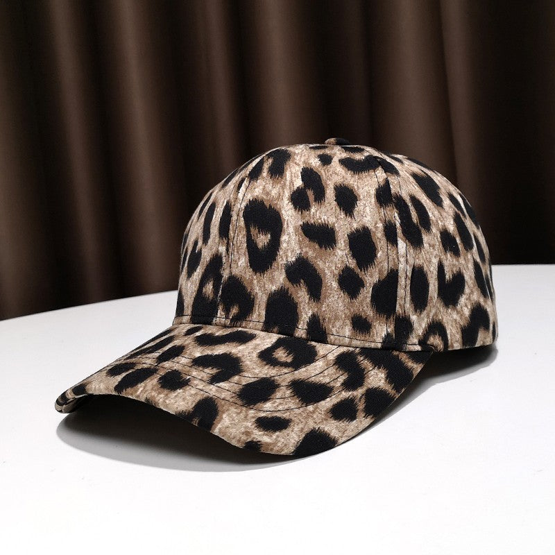 Fashionable polka dot pattern retro sun protection baseball cap