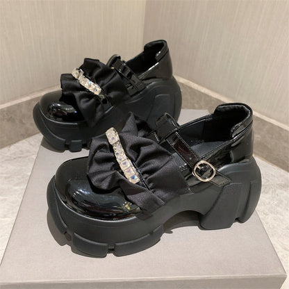 Patent leather flower gothic chunky boots