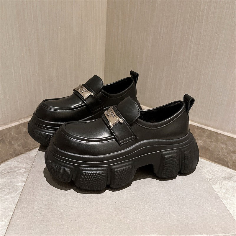 Classic mid-high gothic leather shoes