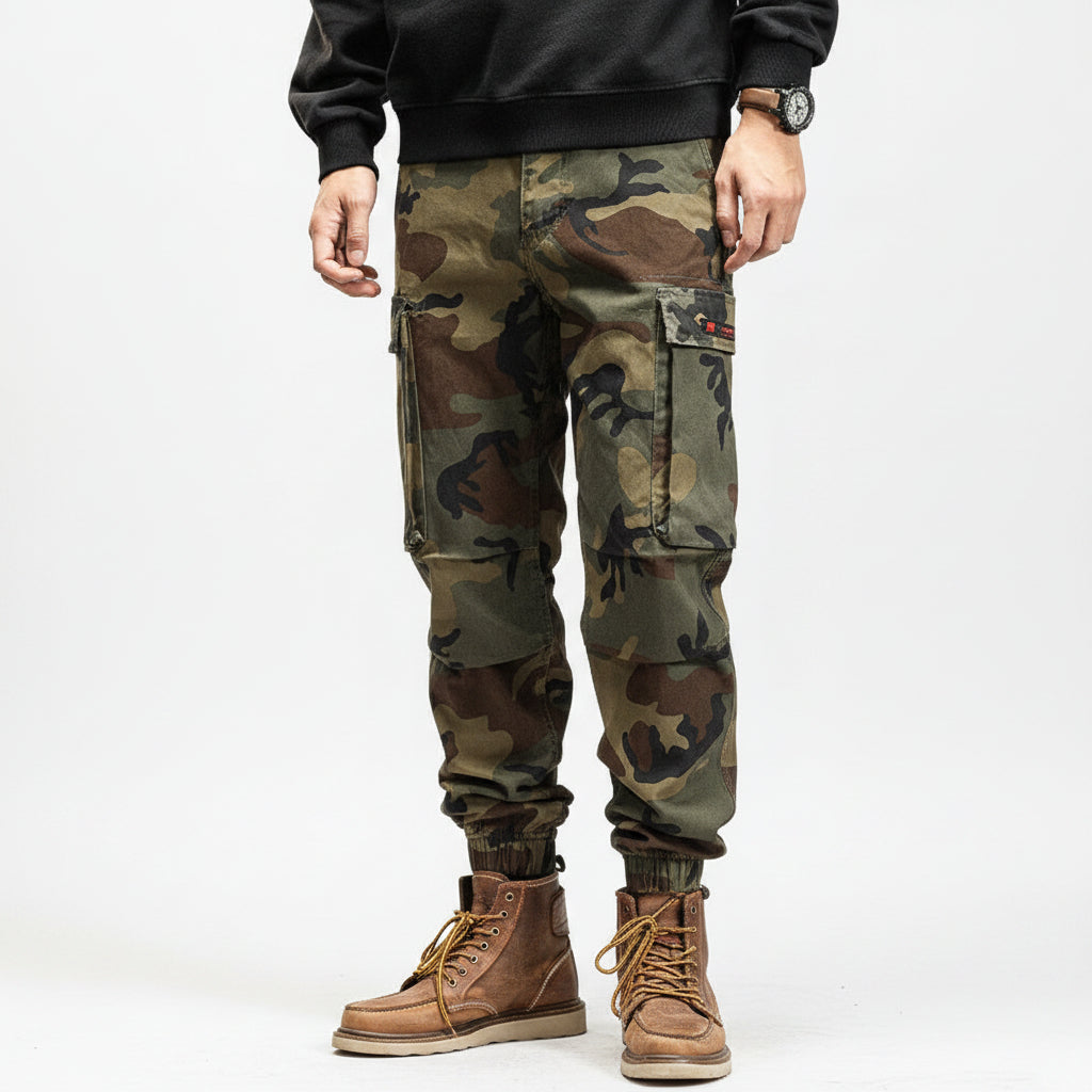Camouflage cargo pants jeans