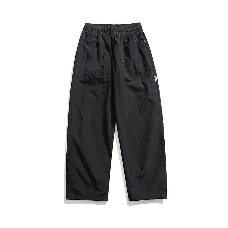 Multiple functional pockets pant