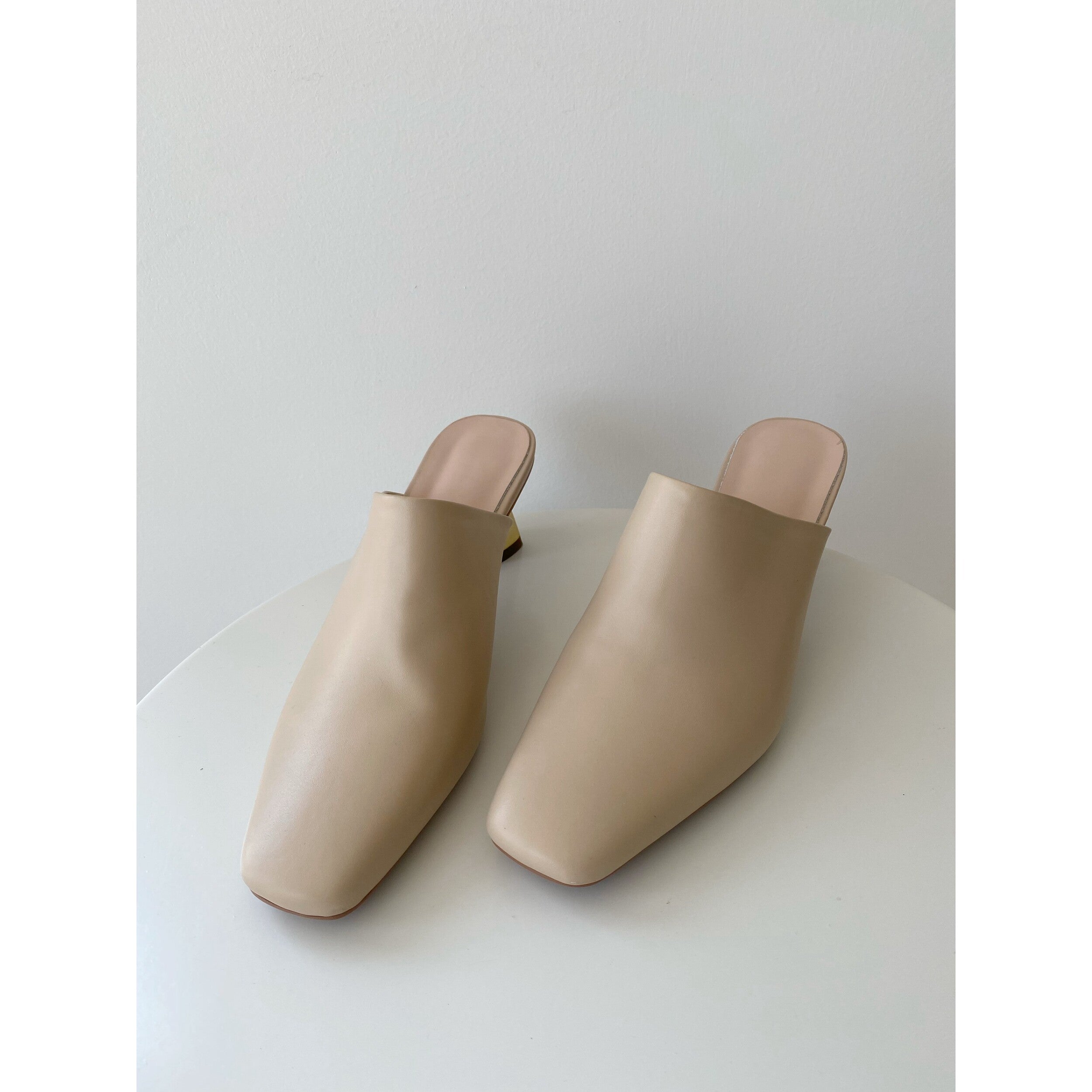 Soft cowhide leather half slippers sandals stiletto heels white