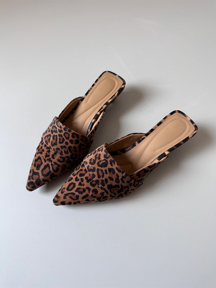 Simple leopard print pointed toe mid-heel summer shoes