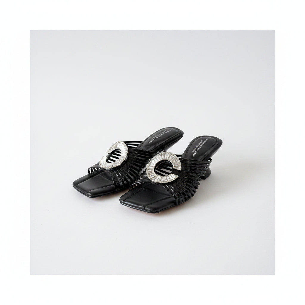 Luxury woven open-toe slipper lady's round buckle sandals heels