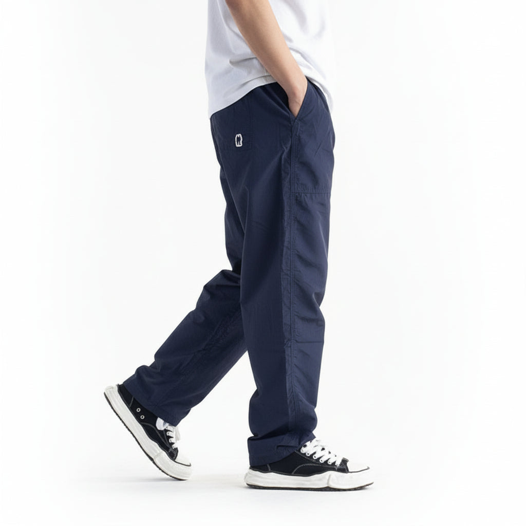 Multiple functional pockets pant