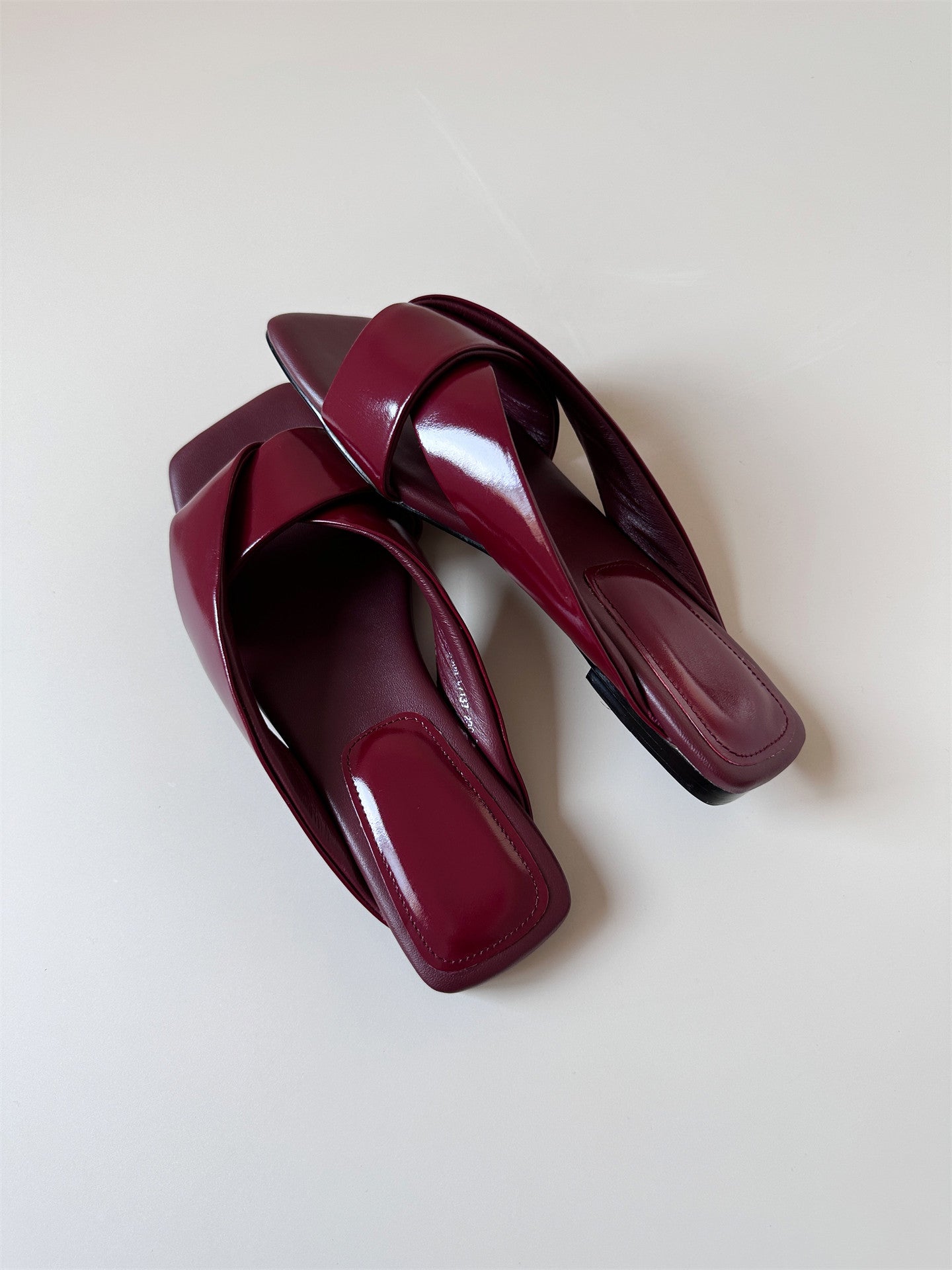 Red leather flat sandals Women slippers