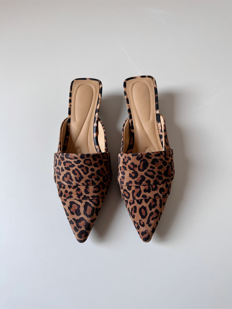 Simple leopard print pointed toe mid-heel summer shoes