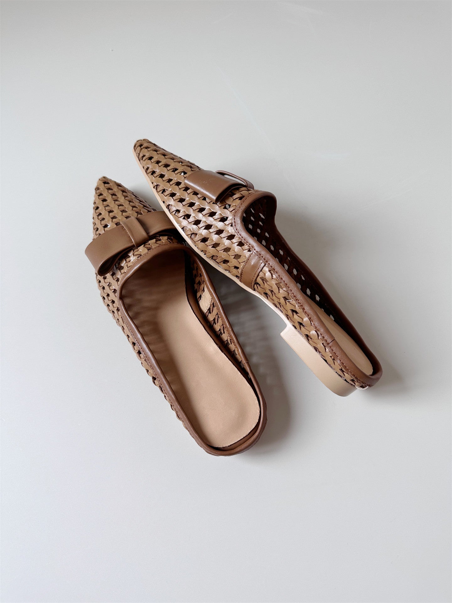 Woven leather flat half-slip sandals