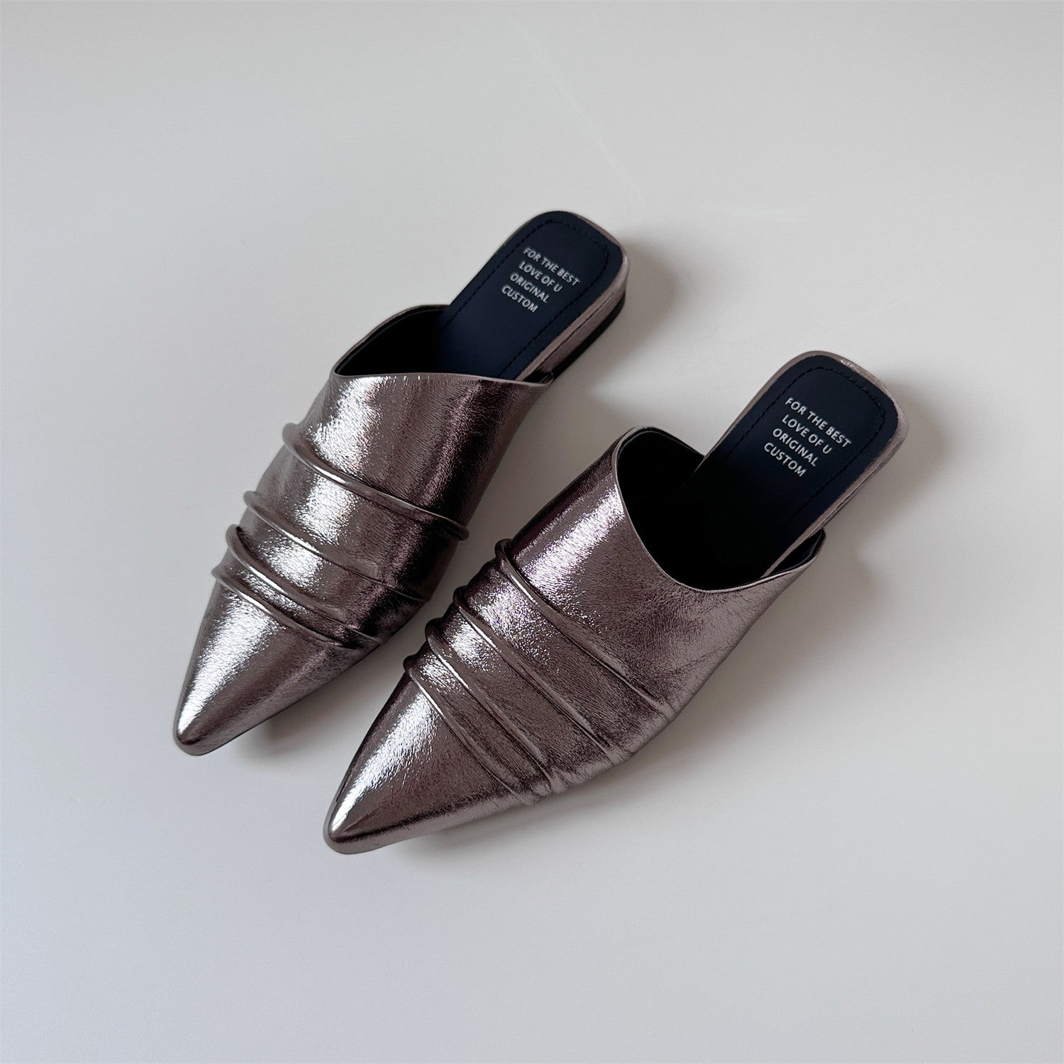 Flat toe wrap half-slipped sandals