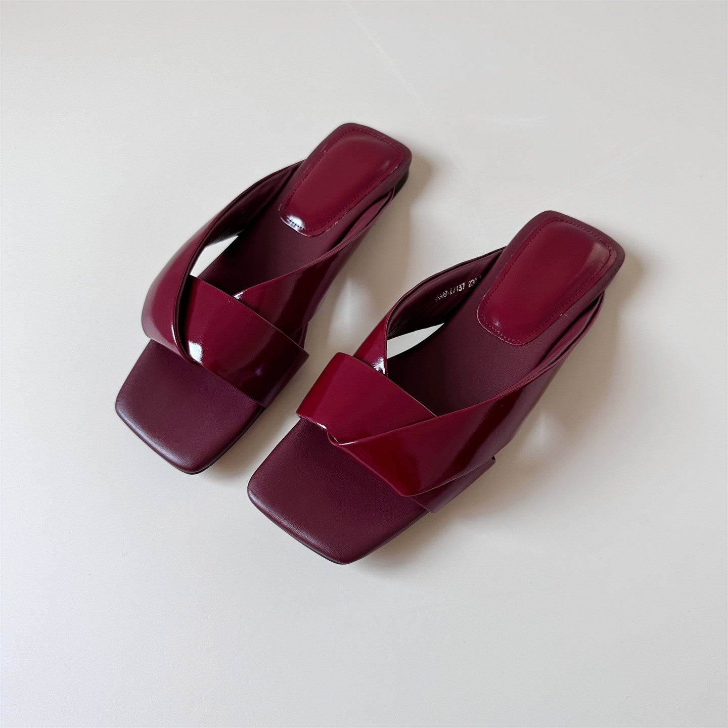 Red leather flat sandals Women slippers