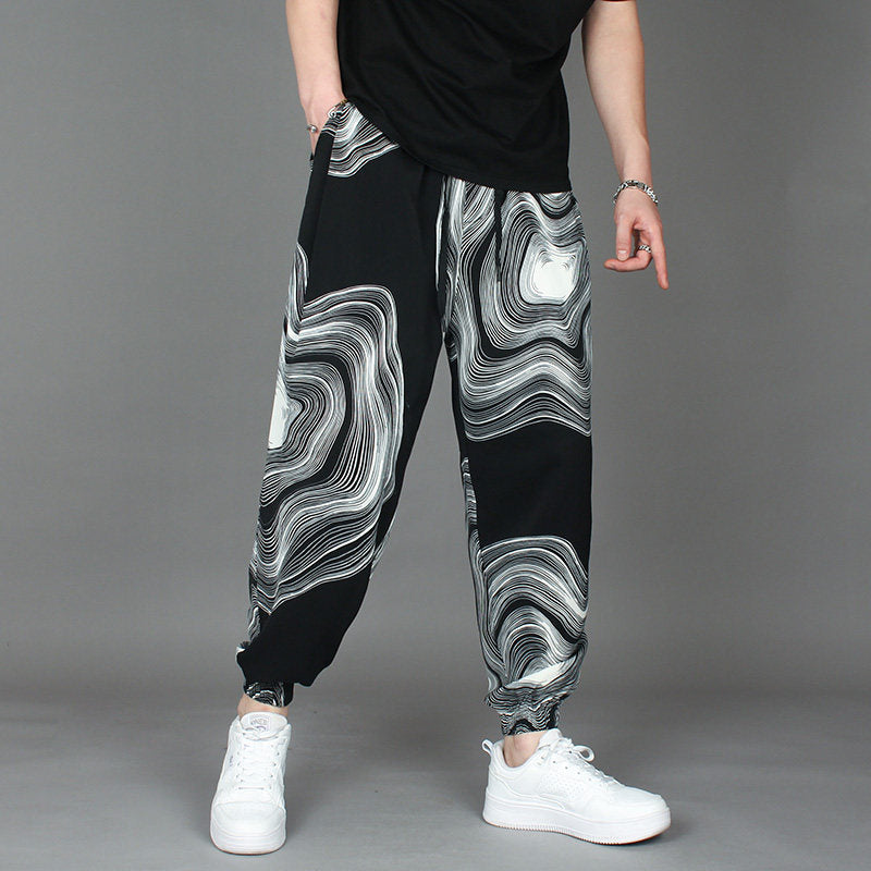 Graphic print pants