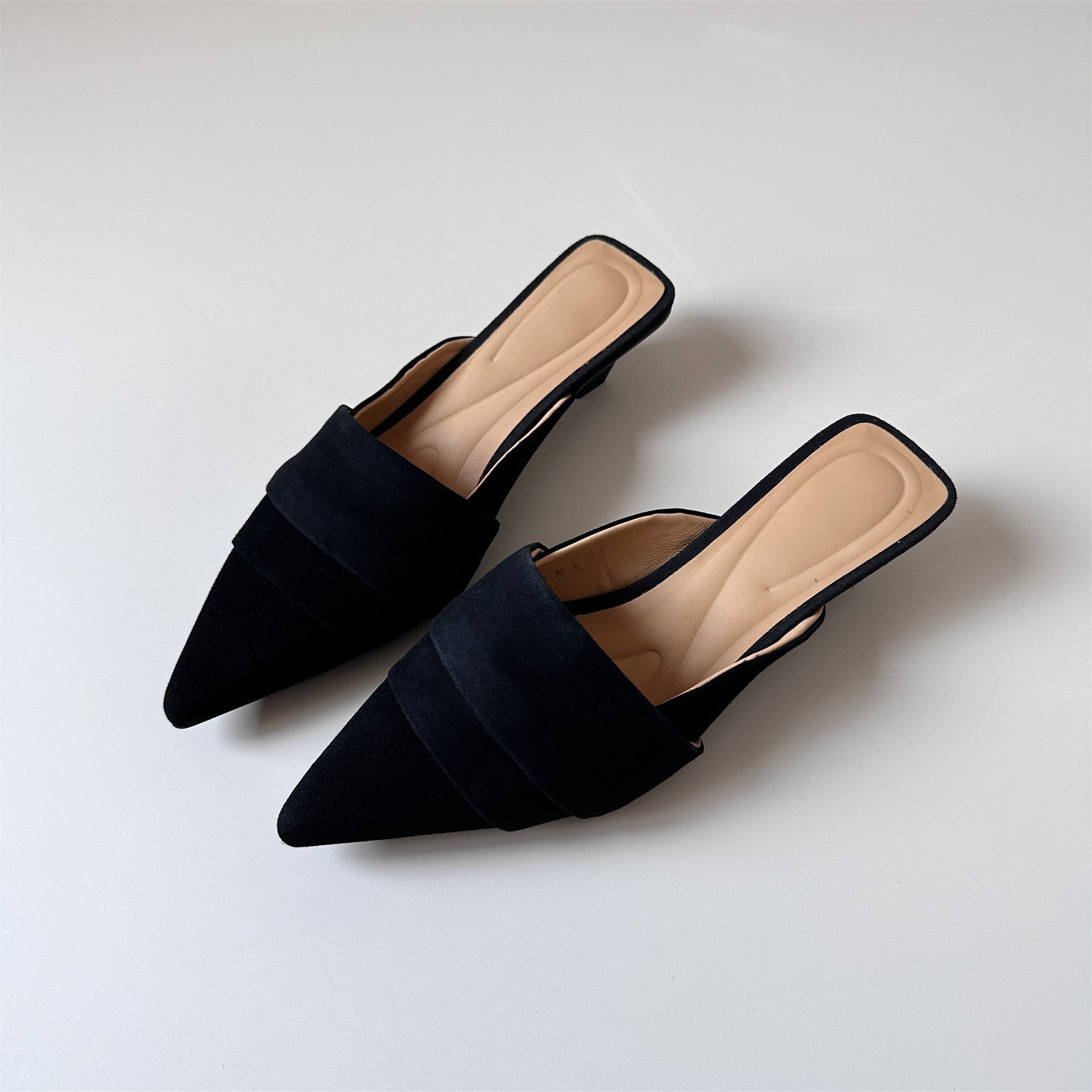 Simple leopard print pointed toe mid-heel summer shoes