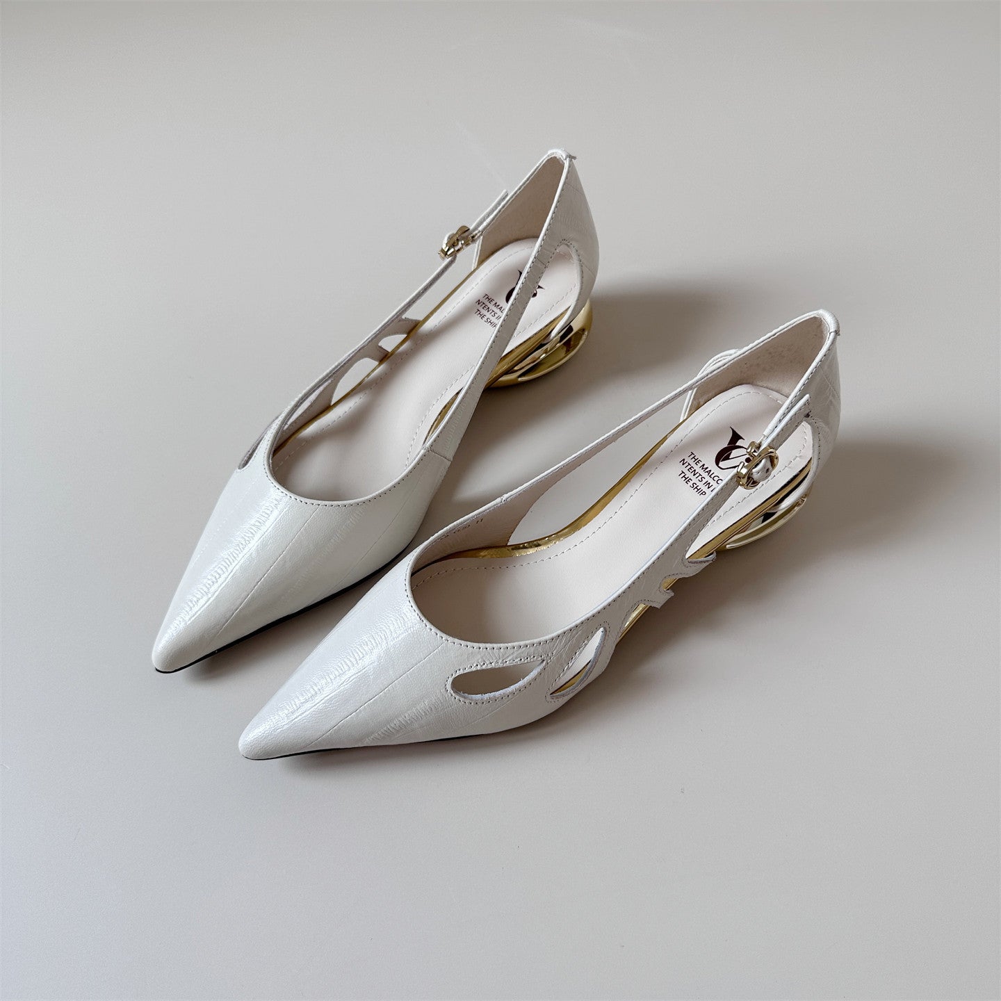 Vintage white pointed leather 3.5cm mid-heel heel shoes women's sandals