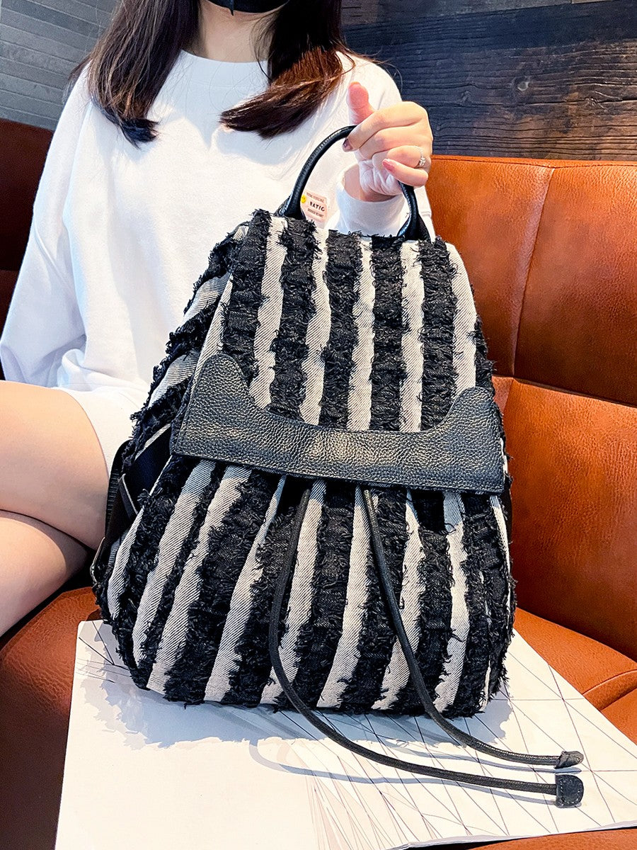 Paired with cowhide contrasting stripes casual backpack, large capacity