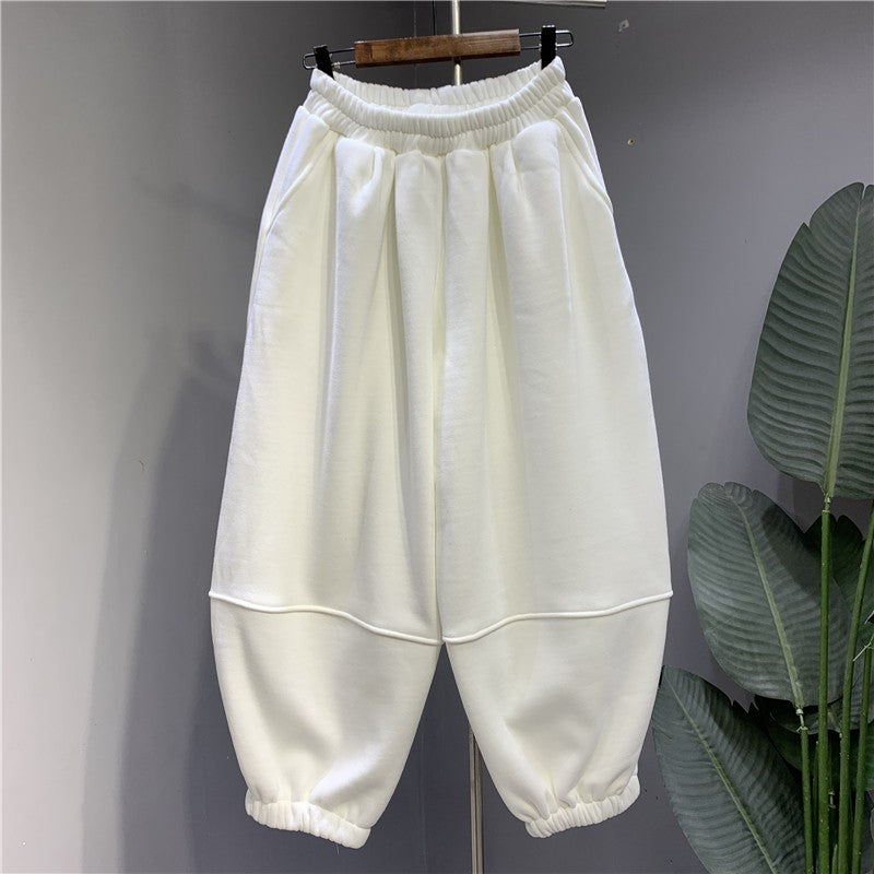 Loose white large casual sweatpants