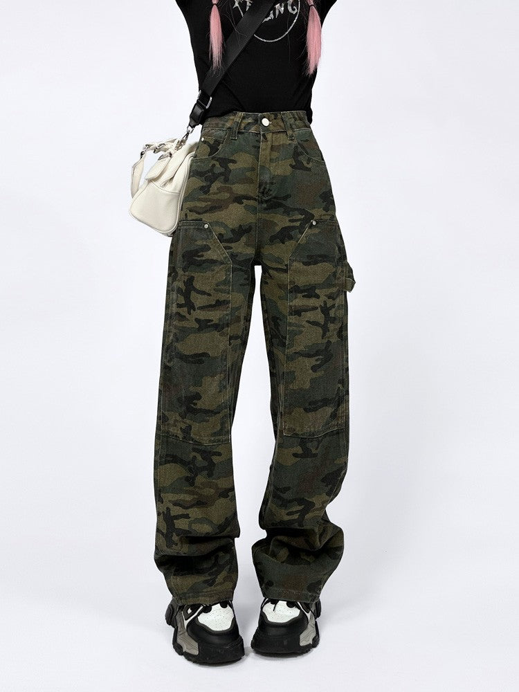 Camouflage pants high waist line