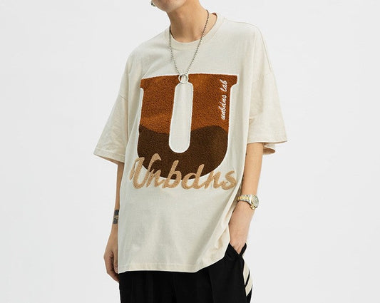 Letter U towel embroidery design versatile T-shirt